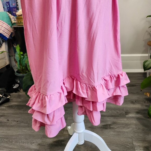 Vintage 1970's Rose Pink Shift Dress with Ruffle Cuffs & Hem - Picture 8 of 13